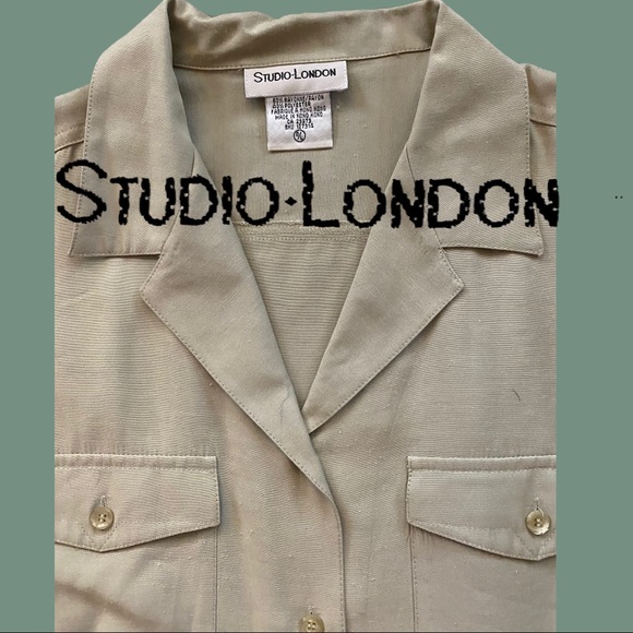 2/$25- Studio London Sleeveless Button Down Shirt size L - Picture 2 of 5